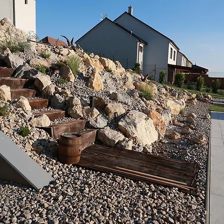 Vila Panorama - Luxurious Equipped Modern Spacious Skalica