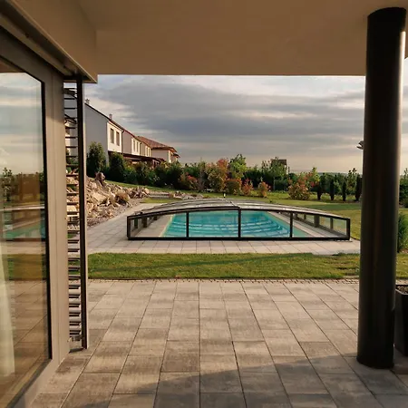 Panorama - Luxurious Equipped Modern Spacious Villa Skalica