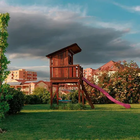 Panorama - Luxurious Equipped Modern Spacious * Skalica